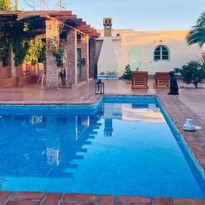 Apartamento La Casita Del Cactus - Con Piscina, Alcalá de Guadaira